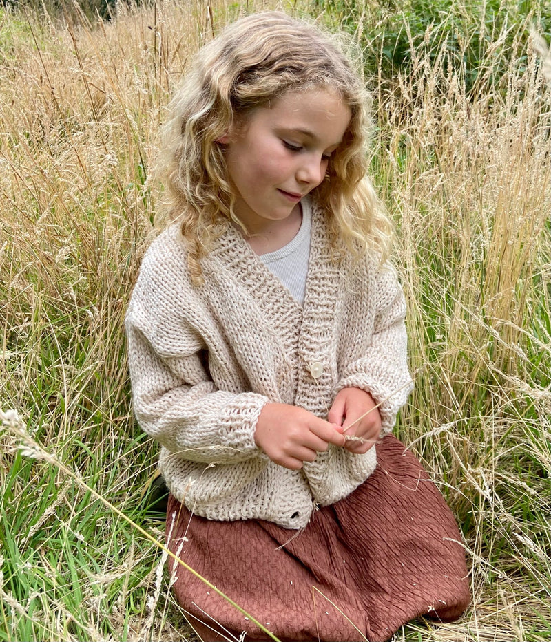 The Kids Astara Hand Knitted Wool & Organic Cotton Cardigan in Natural